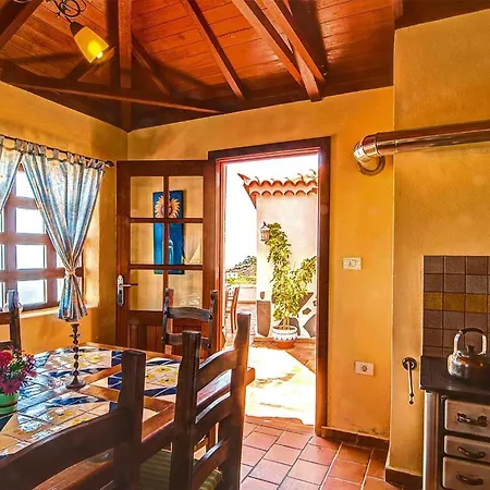 Apartment La Hoya, El Tanque, Cleaning Included Las Cruces (Canary)